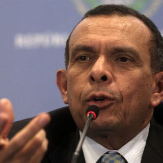 Lobo viaja a Roma para condecoración de la FAO