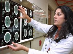 El riesgo de no ponernos límites en las tareas derivadas del trabajo está precisamente en perder la salud física y mental. ARCHIVO /