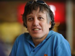 Xavier Velasco cree que lo que ha escrito para algo habrá de servir y por eso no hay que romperlo. ARCHIVO /