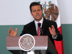 Enrique Peña Nieto busca que las grandes empresas globales cumplan debidamente con sus obligaciones fiscales. ARCHIVO /