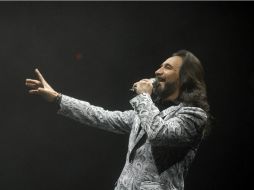 El álbum de Solís ''La historia continúa'' (2003) vendió 80 mil copias en el país sudamericano. ARCHIVO /