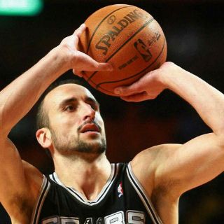 Manu Ginóbili, como en los viejos tiempos