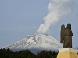 El Cenapred indica que el Semáforo de Alerta Volcánica permanece en Amarillo Fase Dos. ARCHIVO /