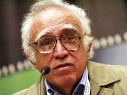 A tres años de su ´partida, la figura de Carlos Monsivais sigue proyectándose. ARCHIVO /