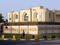 El hecho de que los talibanes usen el nombre ''Emirato islámico de Afganistán'' para su embajada, irrita a Karzai. ARCHIVO /