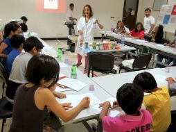 El Instituto ha organizado conciertos, talleres y eventos para celebrar al segundo idioma de comunicación internacional. EFE /