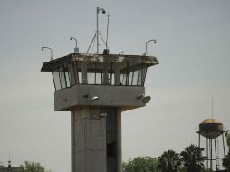 Además de evitar la fuga de internos también se aseguraron objetos no permitidos en el penal. ARCHIVO /