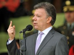 Santos añadió que el grupo guerrillero no deberá pedir ''cosas imposibles'' que no se pueden conceder. AFP /