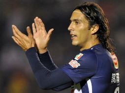 De comprobarse que estará seis semanas fuera, el ariete podría no ser fichado por los Rojiblancos. ARCHIVO /