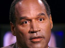 El incidente más conocido es el de O.J. Simpson, quien fue acusado de asesinar a su ex esposa y su amigo. ARCHIVO /