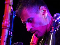 Horacio Franco demostró una vez más su virtuosismo en la flauta de pico. ARCHIVO /