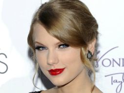 Taylor Swift teme que su amiga vuelva a flaquear de nuevo, y regrese con Bieber. ARCHIVO /