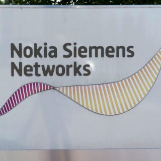 Nokia comprará participación en filial a Siemens