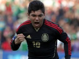 ''El Tecatito'' asegura que tendrán que jugar más para poder ganarle al equipo español. ARCHIVO /