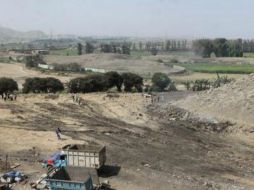 Aspecto del sitio arquelógico El Paraíso, luego de la destrucción de una de sus pirámides. ESPECIAL @MinCulturaPe  /