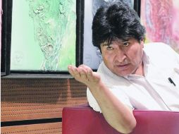 Evo Morales informó que la Policía de Viena revisó que en su avión no viajara Edward Snowden. Ya regresó a La Paz. EFE /