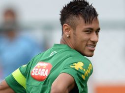 Neymar espera estar en condiciones para reportar con el Barcelona. ARCHIVO /