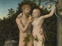 Una de las parejas más conocidas que integran la muestra es la que forman Adán y Eva. EFE /