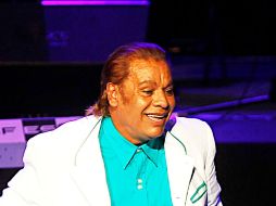 Juan Gabriel se dio tiempo para estar en el musical ''Perfume de Gardenia'' ARCHIVO /