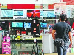 De acuerdo con el calendario de la Cofetel, el 31 de diciembre de 2015 deberá concluirse el “apagón analógico”. EL INFORMADOR /