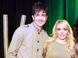 Érika Zaba y Óscar Schwebel serán los representantes de OV7 y mostrarán este domingo sus habilidades para la competencia. ARCHIVO /