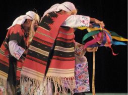 El festival tiene como objetivo fortalecer el rescate de las tradiciones a través del folclor. ARCHIVO /