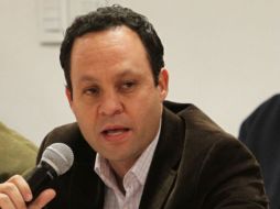 Clemente Castañeda considera el dictamen no corrige los errores de la actual Ley. ARCHIVO /