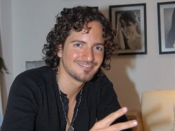 Tommy Torres afirma estar completamente satisfecho con su nueva placa. ARCHIVO /