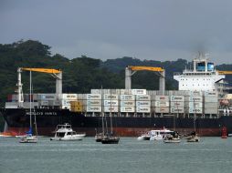 La interceptación en Panamá de un carguero  norcoreano con armamento cubano es un ejemplo de las grandes operaciones de  trueque. AFP /