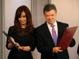 Ambos mandatarios concluyen que Colombia y Argentina están colaborando cada vez más en la lucha contra el crimen organizado. EFE /