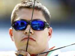 El arquero jalisciense Juan René Serrano fue eliminado en la ronda de 16avos de final. ARCHIVO /