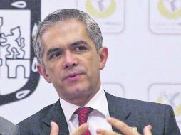 Miguel Ángel Mancer, jefe de gobierno del DF, está a favor del Pacto por México. NTX /