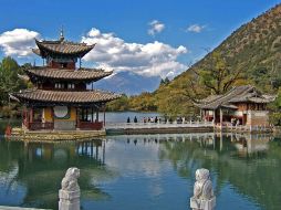 Aunque consiguió ser segunda potencia mundial, China ha visualizado que no lo es todo. ARCHIVO /