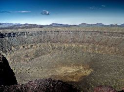 El cráter de ''El Elegante''. Una invitación a contemplar la belleza donde otros verían desolación. ARCHIVO /