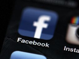 Facebook cuenta con 751 millones de usuarios móviles. ARCHIVO /