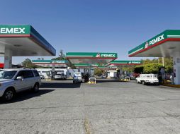 Pemex registra pérdidas por una disminución del volumen de crudo exportado, y una baja del precio de la mezcla de exportación. ARCHIVO /