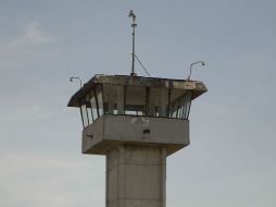 Los presos inician un motín y prenden fuego en distintas partes de la prisión para posteriormente escapar. ARCHIVO /