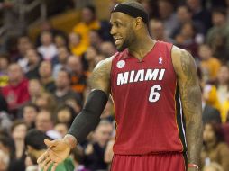 LeBron JAmes busca representar a sus compañeros en la NBA. ARCHIVO /