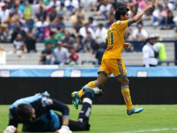 Damián Álvarez celebra la segunda anotación de los neoleoneses. EFE /