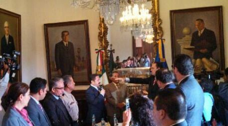 Alejandro Pérez Rulfo rinde protesta como nuevo delegado de la dependencia.  /