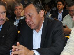El líder nacional del PRD, Jesús Zambrano, pidió el apoyo de los militantes. NTX /
