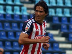 El delantero ya fue dado de alta, por lo que se ha integrado de manera favorable a los entrenamientos con Chivas. ARCHIVO /