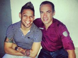 Orlando (i) mostró emoción por compartir su vida con su compañero. ARCHIVO /