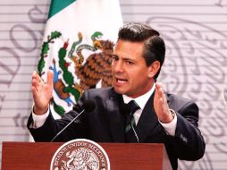 Peña Nieto indicó que la reforma respeta y afianza los derechos laborales de todos los trabajadores de la CFE. ARCHIVO /