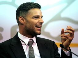 El cantante puertorriqueño estrena su video en versión ''spanglish''. ARCHIVO /