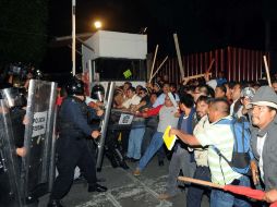 La Cámara de Diputados asegura que los maestros de la CNTE fueron conminados, en reiteradas ocasiones, a la cordura. NTX /