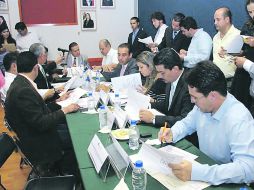 Diputados integrantes de la comisión de justivia votaron a favor de reformar cinco artícuos de la Ley Orgánica del Poder Judicial. ESPECIAL /