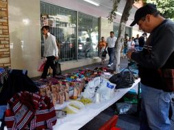 Ediles priistas reconocieron que no han ganado la batalla al ambulantaje. ARCHIVO /