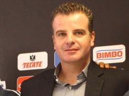 Dennis Te Kloese está feliz porque al final, pese a que Marco Fabián tenía una oferta económicamente millonaria, prefirió a Chivas. NTX /