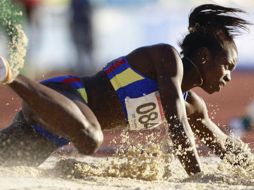 Catherine Ibargüen, oro en Moscú la semana pasada, se colgó otro oro esta vez en la Liga Diamante de Estocolmo. AP /